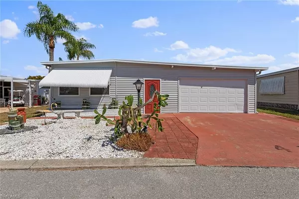 North Fort Myers, FL 33903,432 Snead DR