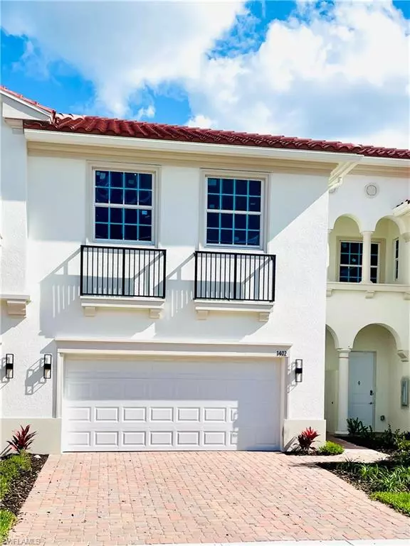 Naples, FL 34119,7012 Romana WAY #1404