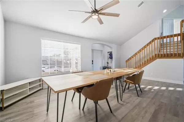 Cape Coral, FL 33991,2311 SW 4th CT