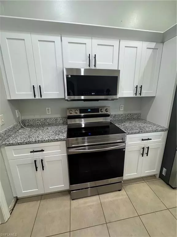 Cape Coral, FL 33909,3741 NE 13th AVE