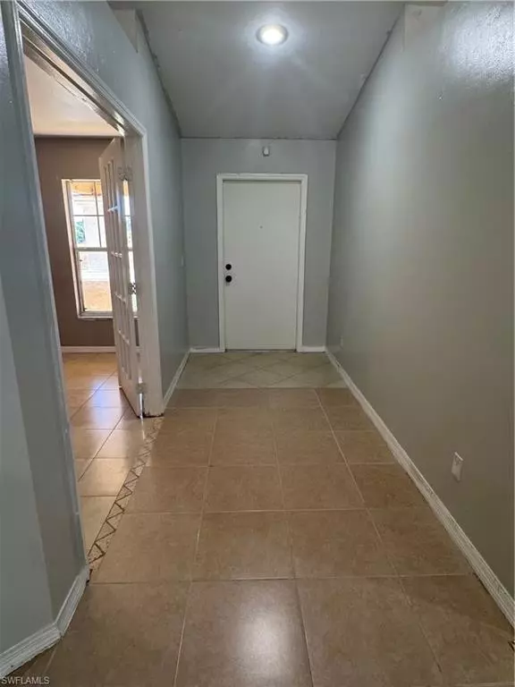 Cape Coral, FL 33909,3741 NE 13th AVE