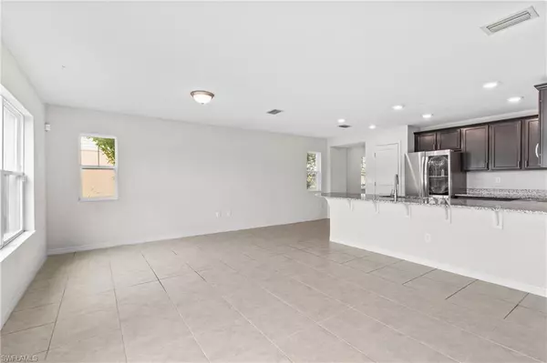 North Fort Myers, FL 33917,6390 Brant Bay BLVD #108