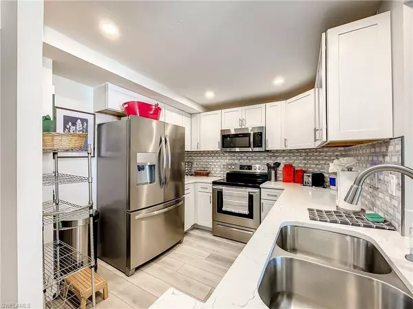 Marco Island, FL 34145,380 Seaview CT #11709