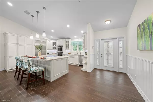 Sanibel, FL 33957,2596 Roosevelt PL