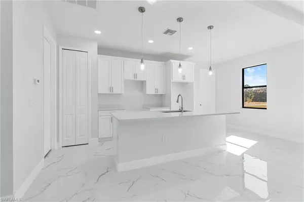 Lehigh Acres, FL 33974,1152 Randolph ST