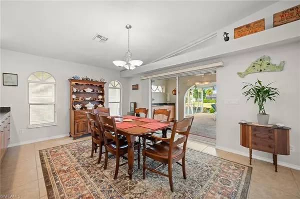 Cape Coral, FL 33914,5306 SW 11th AVE