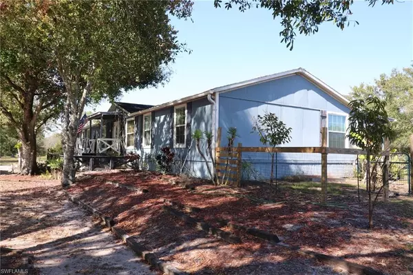 Venus, FL 33960,60 Cannon CT