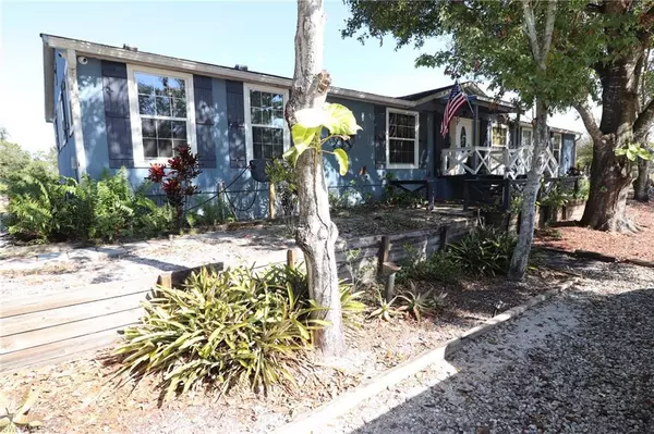 Venus, FL 33960,60 Cannon CT