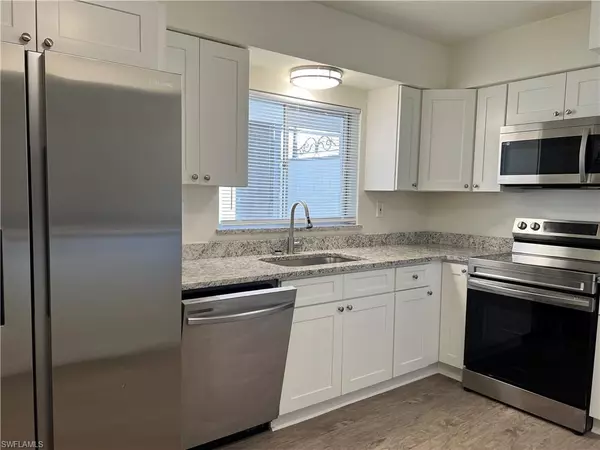 Cape Coral, FL 33904,1721 SE 46th LN