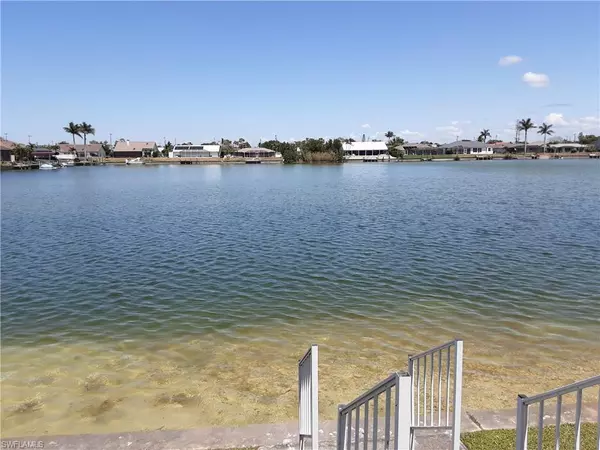 Cape Coral, FL 33990,850 SE 1st TER