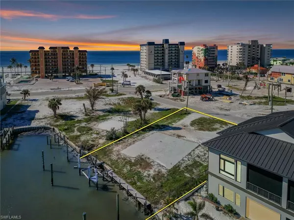 Fort Myers Beach, FL 33931,581 Carlos CIR