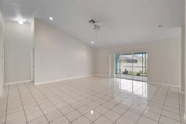 Cape Coral, FL 33991,1324 SW 8th CT