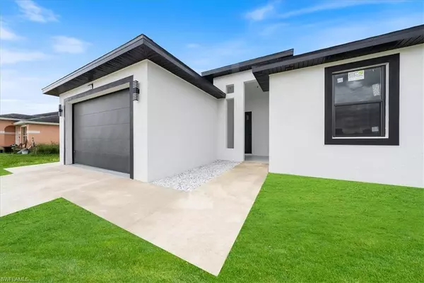 Lehigh Acres, FL 33973,132-134 Harold AVE S