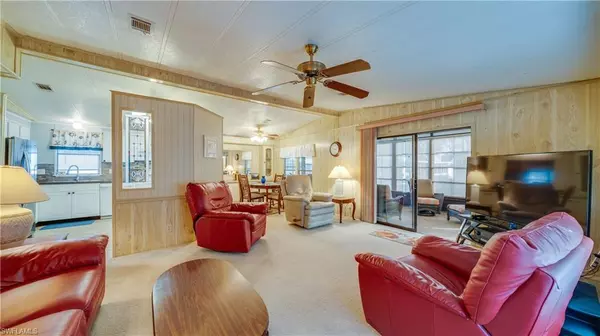 North Fort Myers, FL 33903,620 Horizon DR