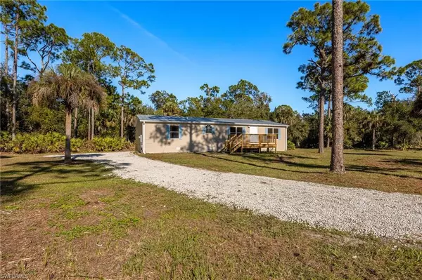 Labelle, FL 33935,250 Trader RD