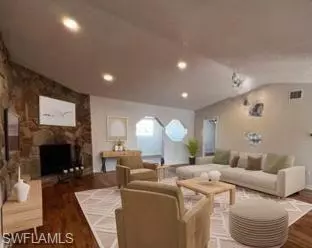 4803 Triton CT W #6, Cape Coral, FL 33904