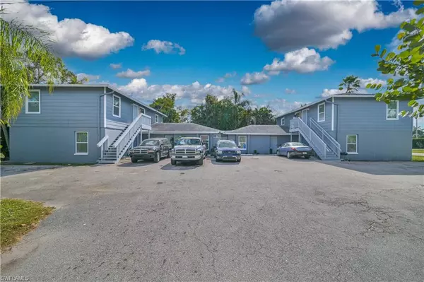 Fort Myers, FL 33916,3616 Pearl ST