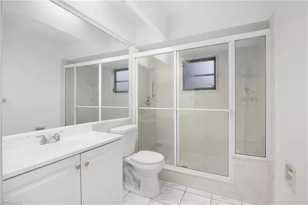 Lehigh Acres, FL 33972,511 Thompson AVE