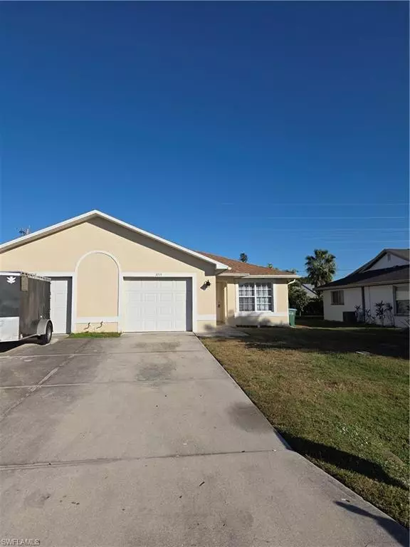 Cape Coral, FL 33914,3715 SW Santa Barbara PL