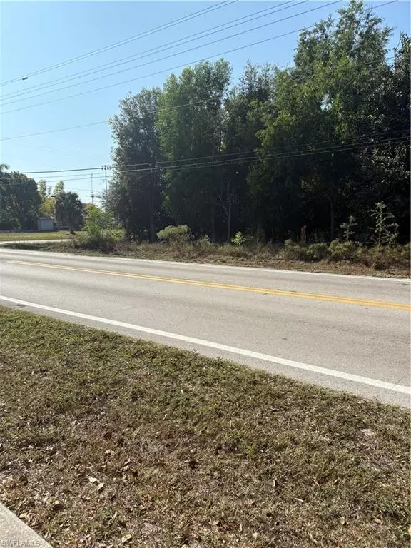 Bokeelia, FL 33922,10641 Stringfellow RD