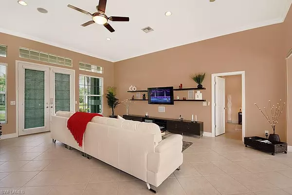 Cape Coral, FL 33914,5020 SW 9th PL