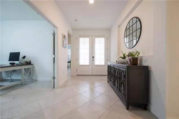 Fort Myers, FL 33913,11171 Canopy LOOP