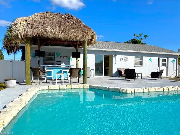 Port Charlotte, FL 33952,242 Seminole BLVD NW