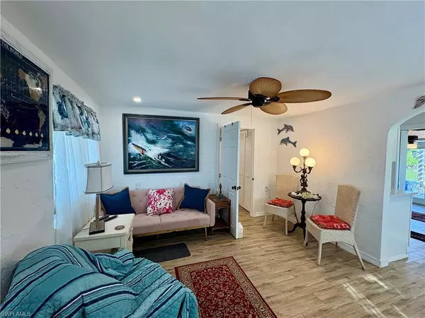 Matlacha, FL 33993,11242 Matlacha AVE