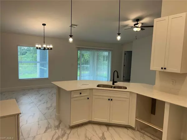 Lehigh Acres, FL 33974,439 Rathburn ST