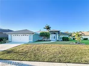 Fort Myers, FL 33912,7631 Woodland Bend CIR