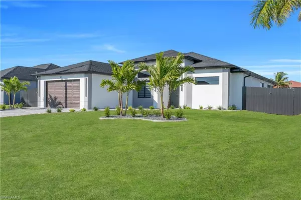 Cape Coral, FL 33993,921 NW 8th TER