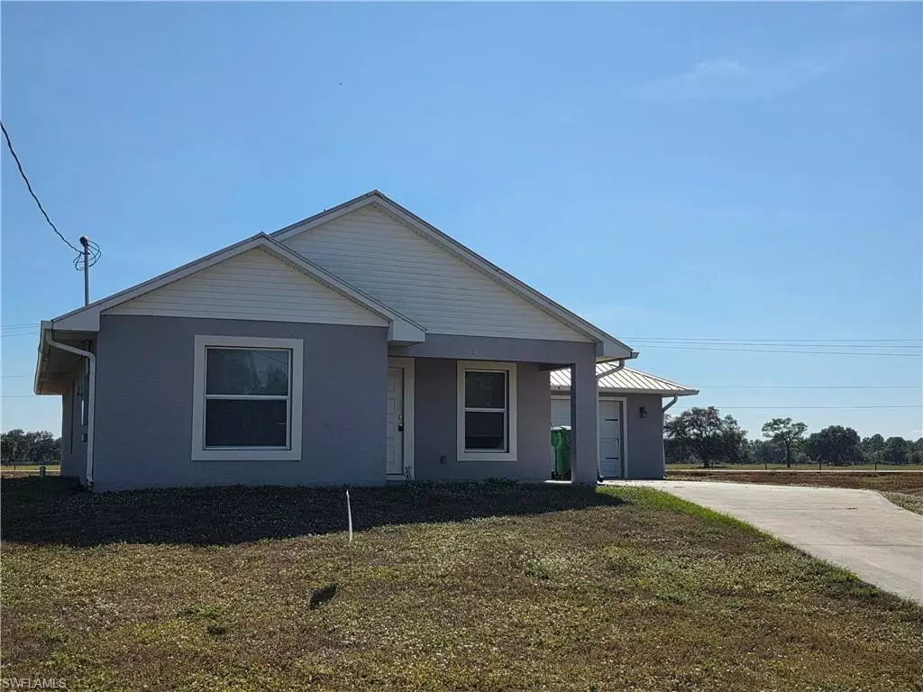 Labelle, FL 33935,5010 Dolphin CT
