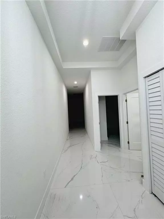 Labelle, FL 33935,5037 Pinetree CIR