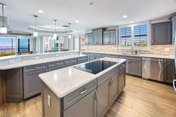 15140 Harbour Isle DR #502, Fort Myers, FL 33908