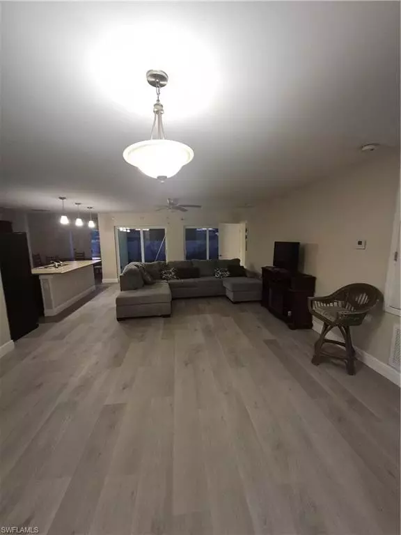 Fort Myers, FL 33901,3566 Evans AVE