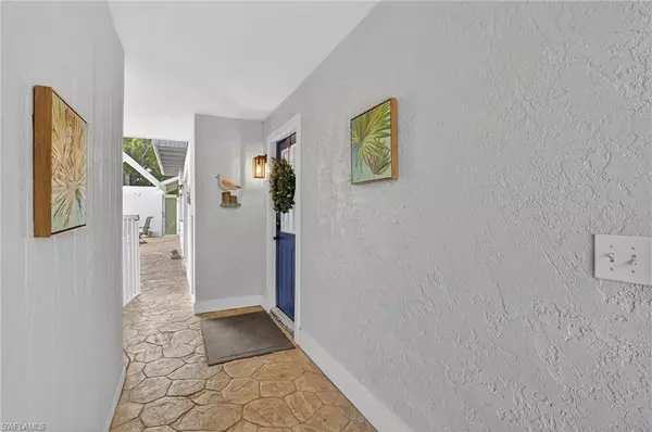 Fort Myers, FL 33919,13661 Abbey DR #B1