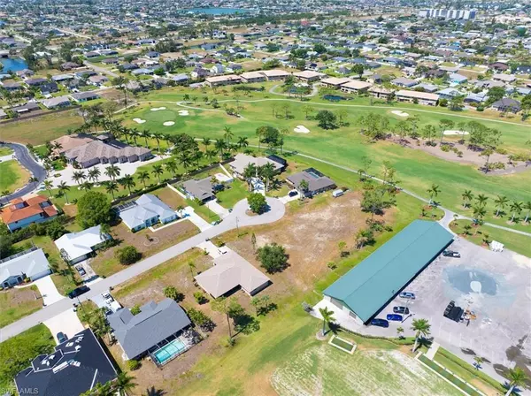 Cape Coral, FL 33991,1011 SW 21st LN