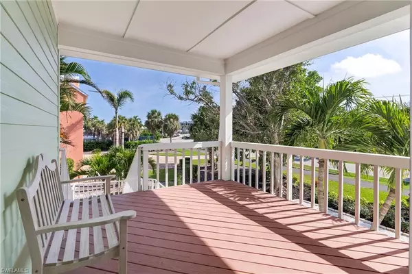 Sanibel, FL 33957,1508 Middle Gulf DR