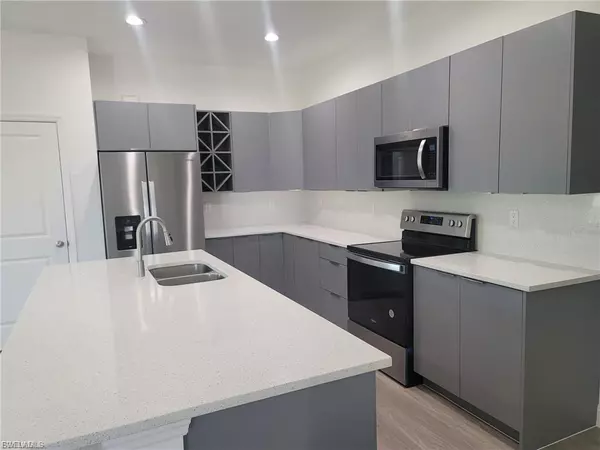 Labelle, FL 33935,5002 Gramercy RD