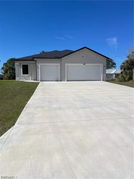 5002 Gramercy RD, Labelle, FL 33935