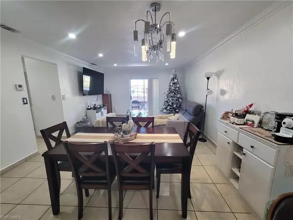 2985 W 80th ST #216, Hialeah, FL 33018