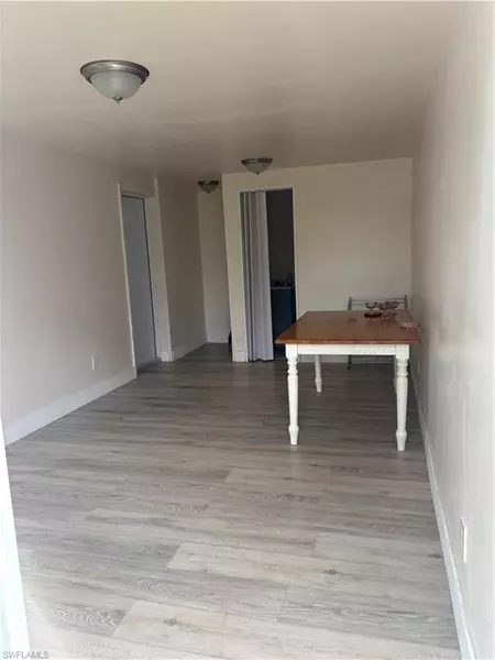 716 N Pondella Rd, Fort Myers, FL 33903