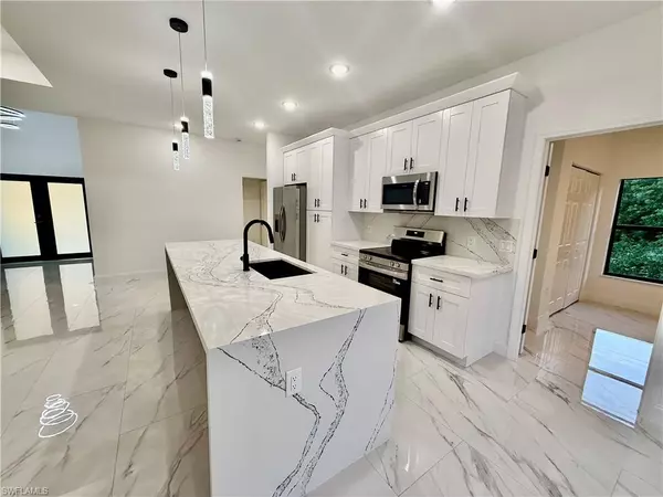 Lehigh Acres, FL 33974,684 Kingsbury ST E