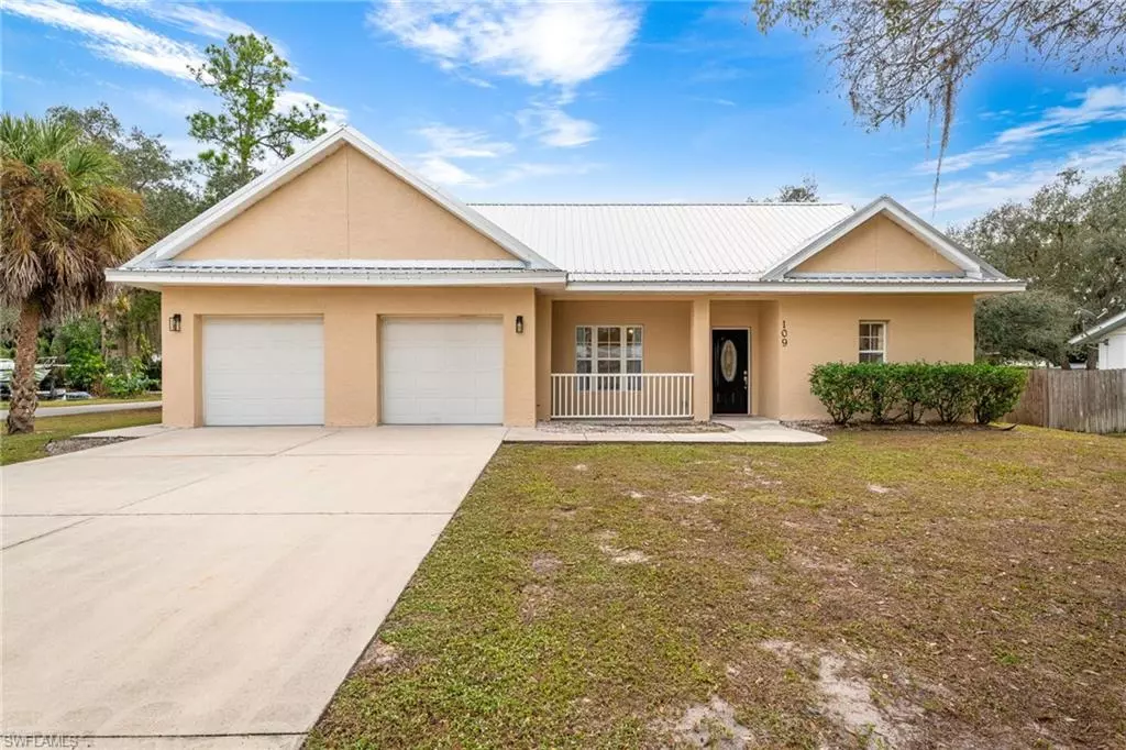 Labelle, FL 33935,109 Florida ST