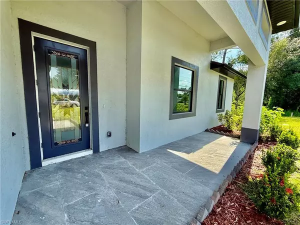 Lehigh Acres, FL 33972,505 E 5th ST