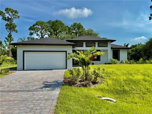505 E 5th ST, Lehigh Acres, FL 33972