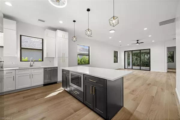 Fort Myers, FL 33901,1916 Jefferson AVE