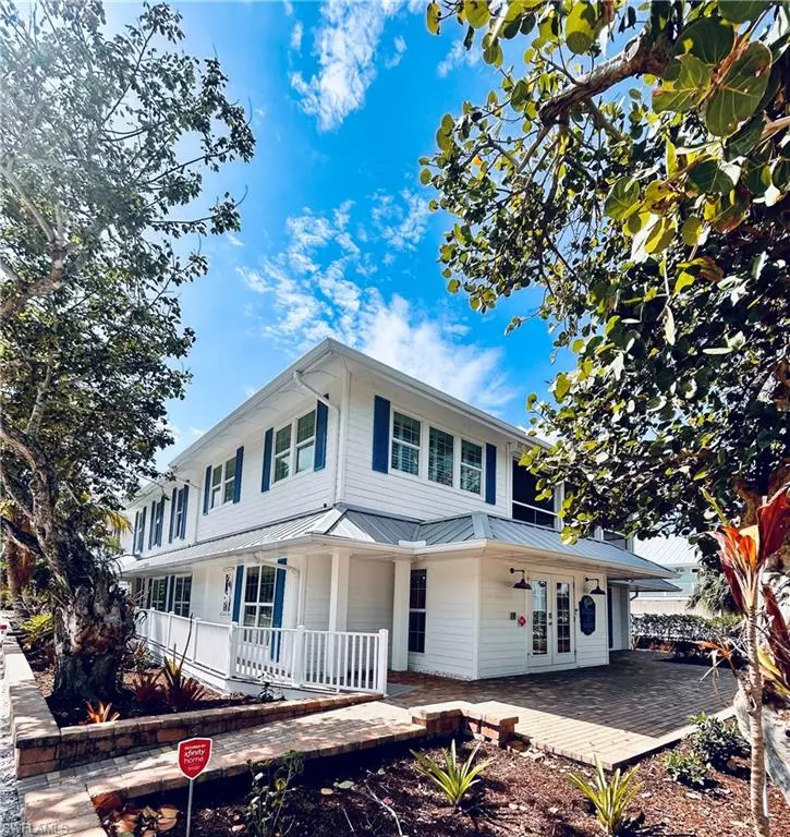 Bokeelia, FL 33922,8315 Main ST