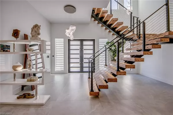 Cape Coral, FL 33914,5306 Sands BLVD