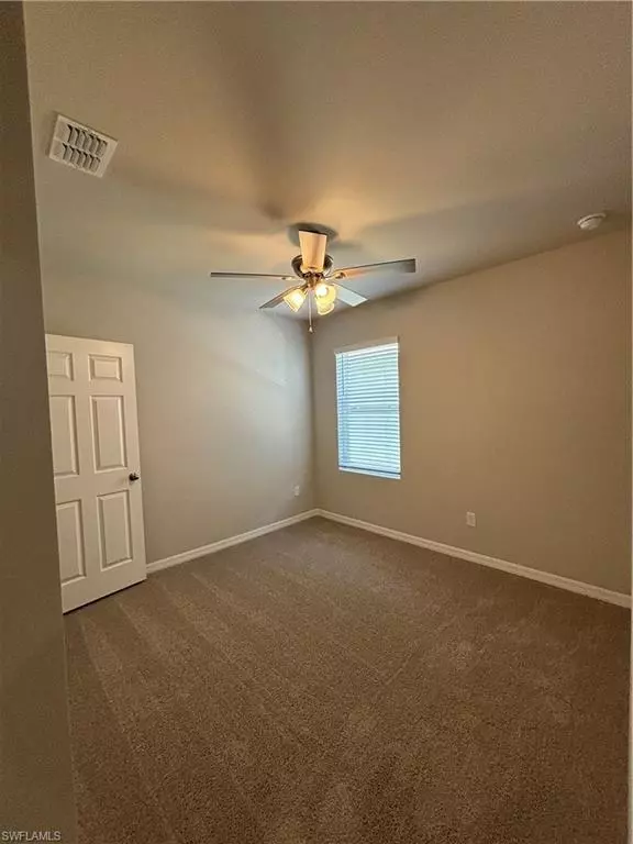 North Fort Myers, FL 33917,20461 Camino Torcido LOOP